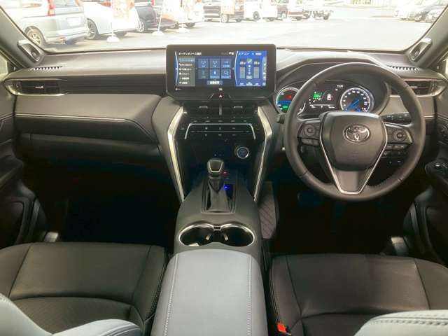 TOYOTA HARRIER HYBRID 2021