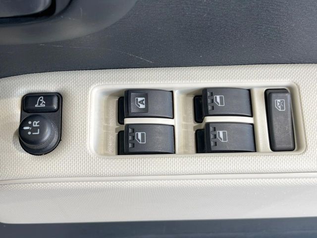 DAIHATSU MIRA Cocoa 2010