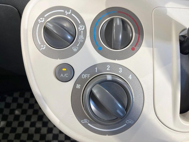 DAIHATSU MIRA Cocoa 2010