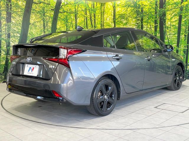 TOYOTA PRIUS 2020