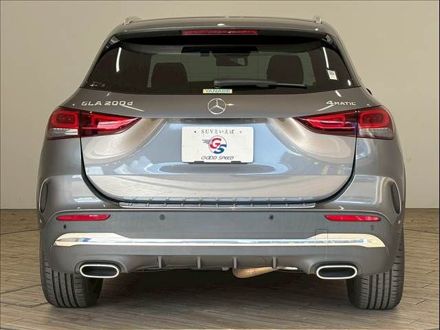 MERCEDES BENZ MERCEDES BENZ GLA class 2020