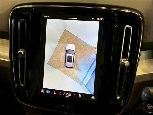 VOLVO VOLVO XC40 2022