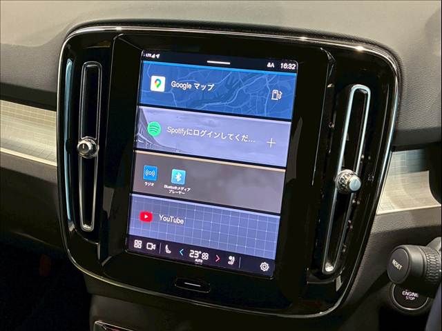 VOLVO VOLVO XC40 2022