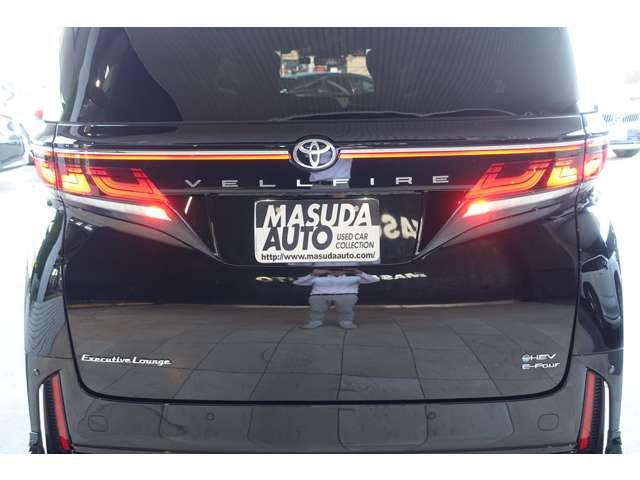 TOYOTA VELLFIRE  HYBRID 4WD 2024