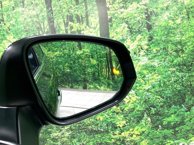 TOYOTA HARRIER 2WD 2022