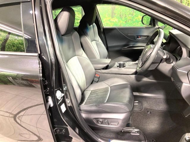 TOYOTA HARRIER 2WD 2022