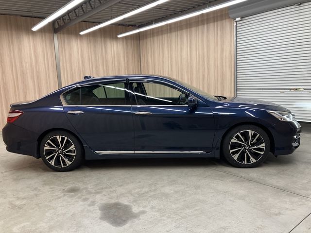 HONDA ACCORD HYBRID 2017