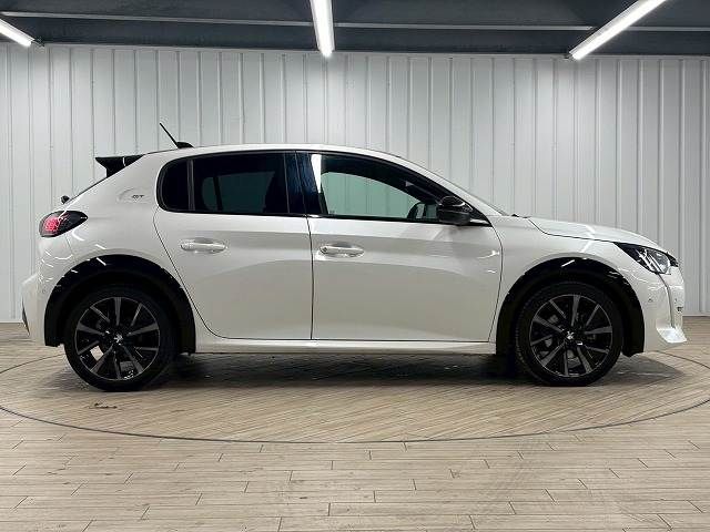 PEUGEOT PEUGEOT 208 2021