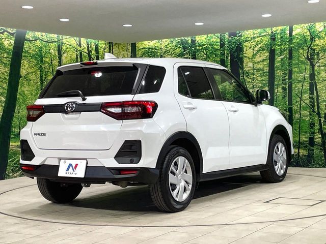 TOYOTA RAIZE 2025