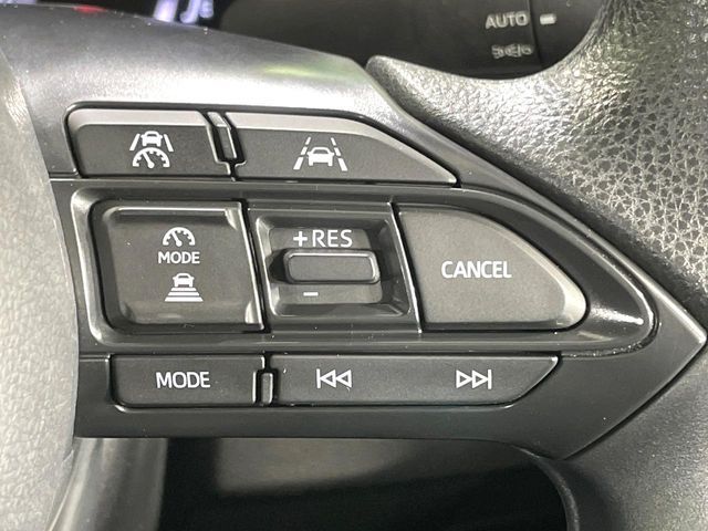 TOYOTA YARIS CROSS 2025