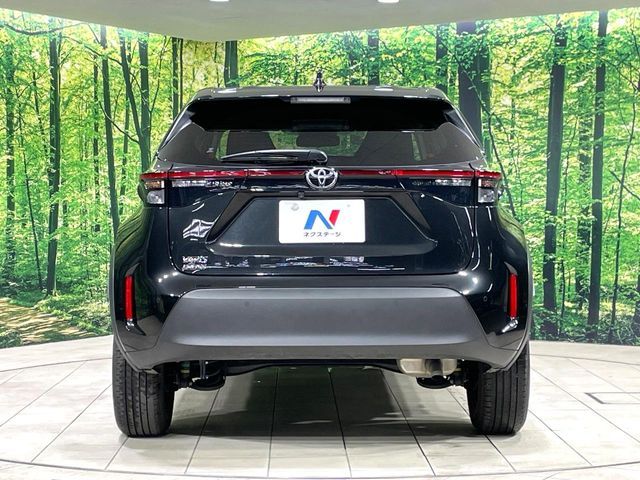 TOYOTA YARIS CROSS 2025