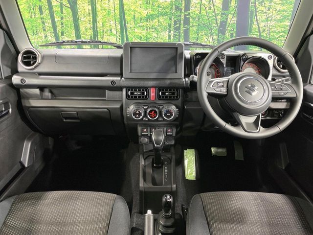 SUZUKI JIMNY NOMADE 2025