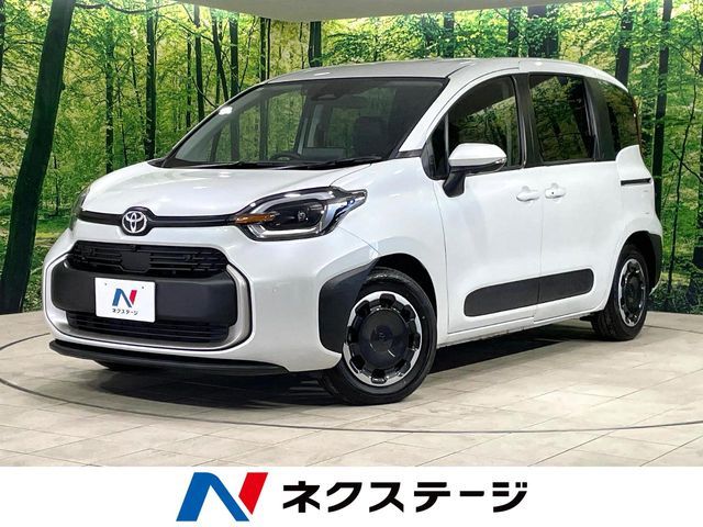 TOYOTA SIENTA HYBRID 2025