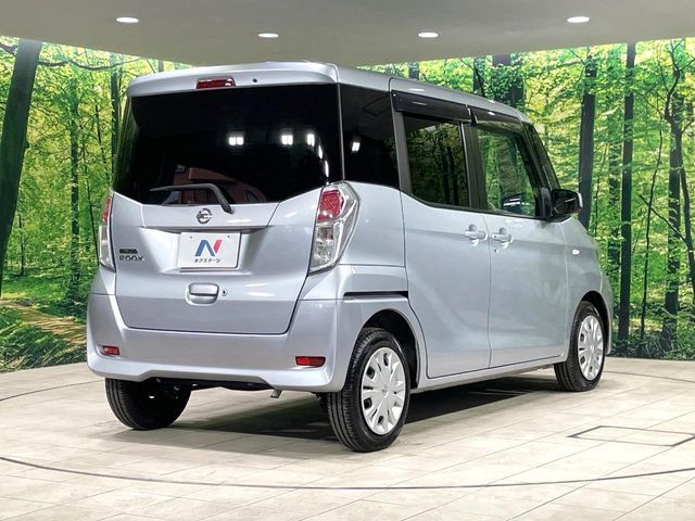 NISSAN DAYZ ROOX 2018