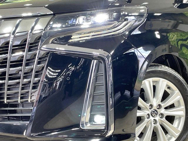 TOYOTA ALPHARD 2018