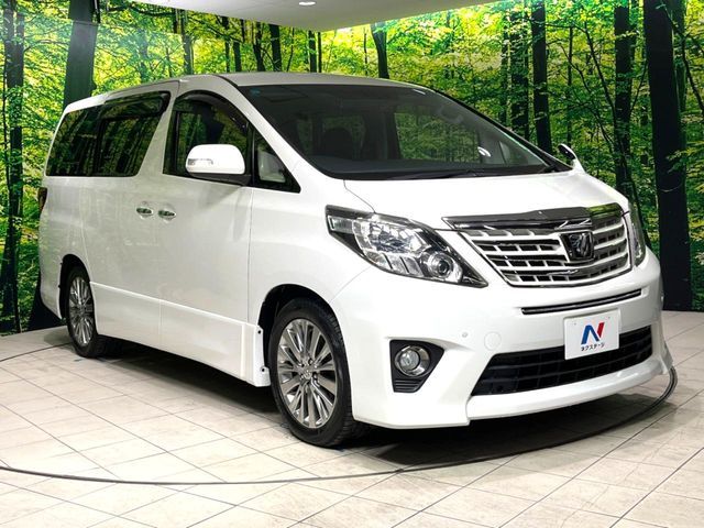 TOYOTA ALPHARD 2013