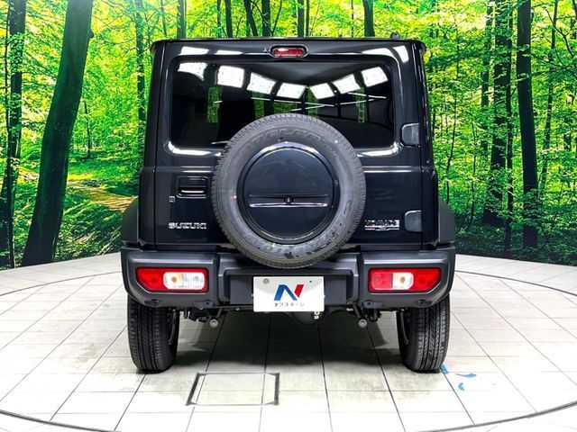 SUZUKI JIMNY NOMADE 2025