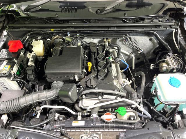 SUZUKI JIMNY NOMADE 2025