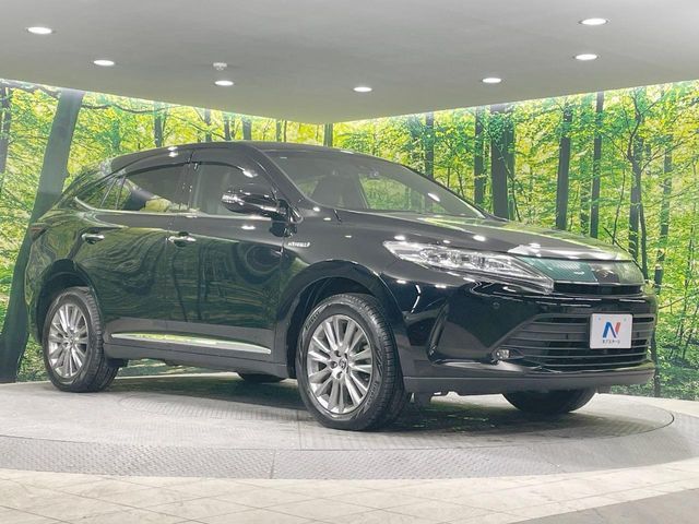 TOYOTA HARRIER HYBRID 2017