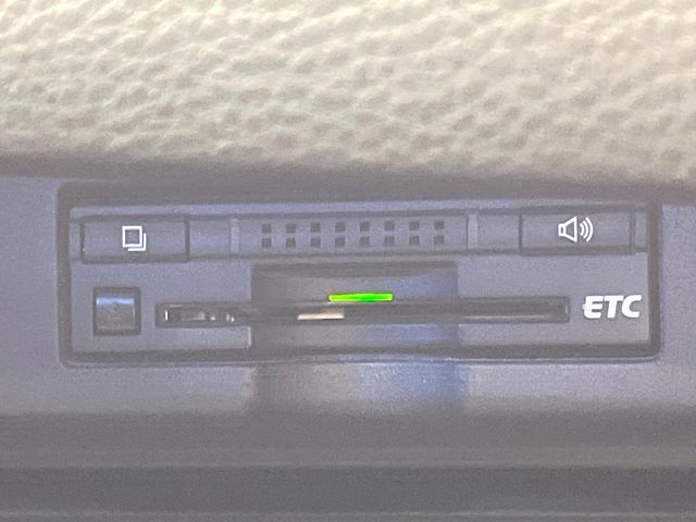 TOYOTA HARRIER 2WD 2014