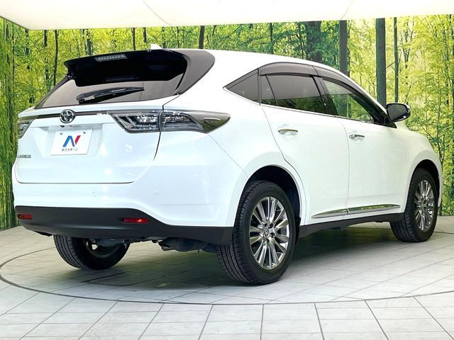 TOYOTA HARRIER 2WD 2014