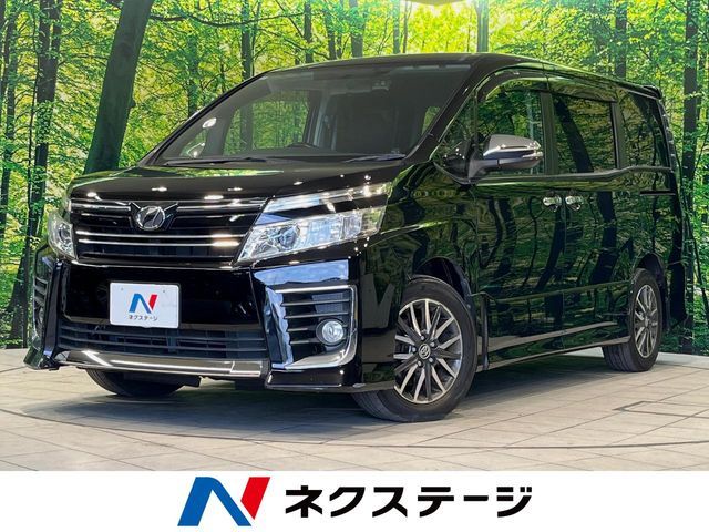 TOYOTA VOXY 2015