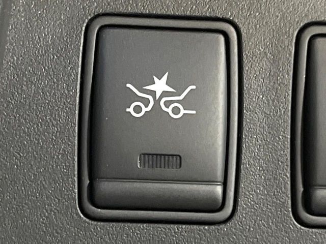 NISSAN SERENA  S-HYBRID 2016