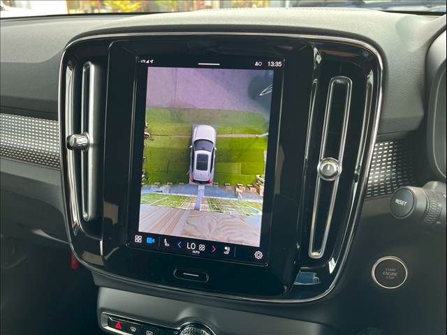 VOLVO VOLVO XC40 2022