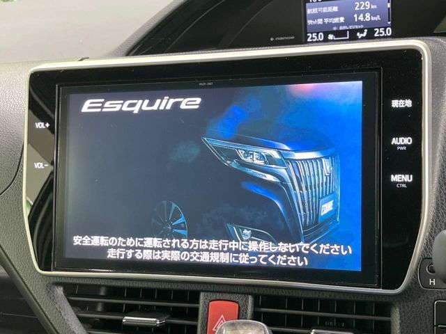 TOYOTA ESQUIRE 2017