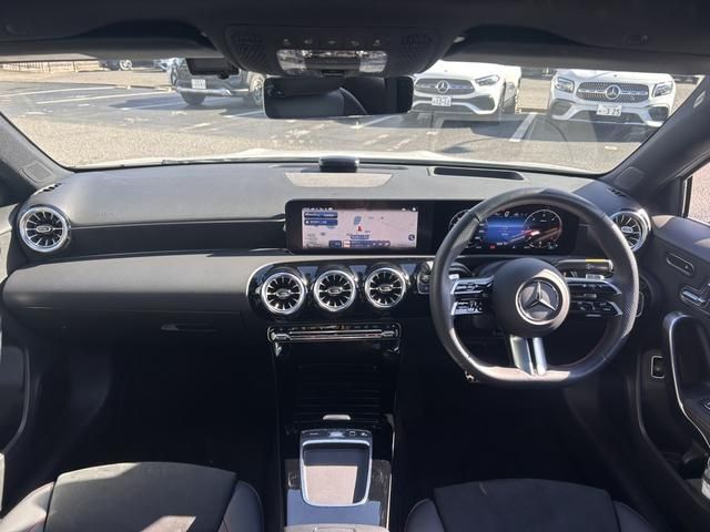 MERCEDES BENZ MERCEDES BENZ A class sedan 2025