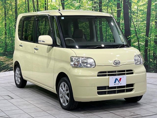 DAIHATSU TANTO 2011