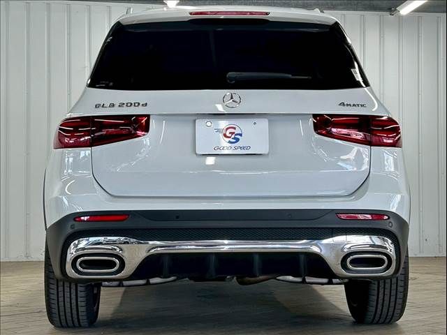 MERCEDES BENZ MERCEDES BENZ GLB 2024