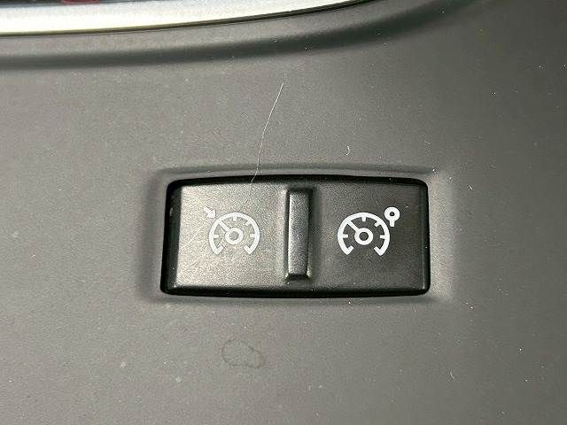 RENAULT RENAULT MEGANE hatchback 2020