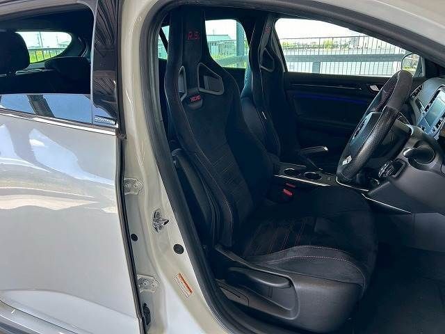 RENAULT RENAULT MEGANE hatchback 2020