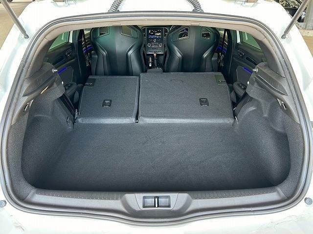 RENAULT RENAULT MEGANE hatchback 2020