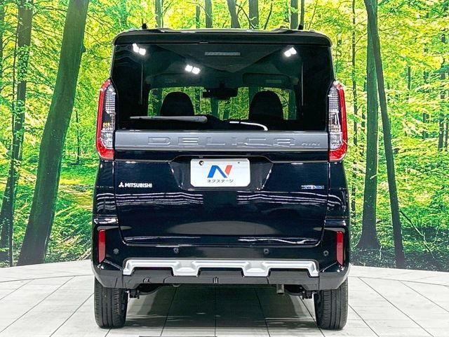 MITSUBISHI DELICA MINI 2024