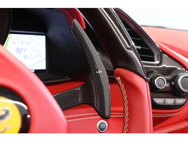 FERRARI FERRARI 488SPIDER 2018