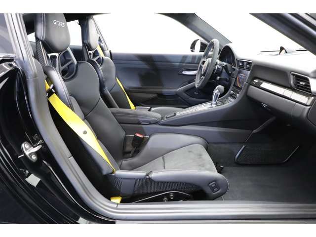 PORSCHE PORSCHE 911 2019