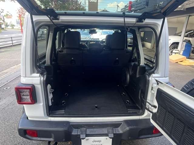 JEEP JEEP WRANGLER UNLIMITED 2023