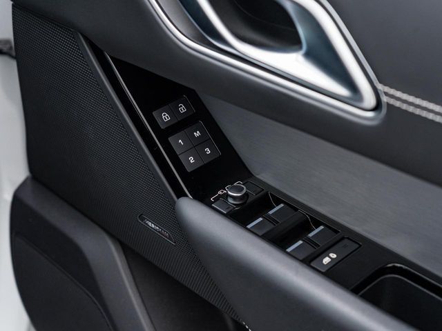 ROVER ROVER RANGE ROVER VELAR 2022