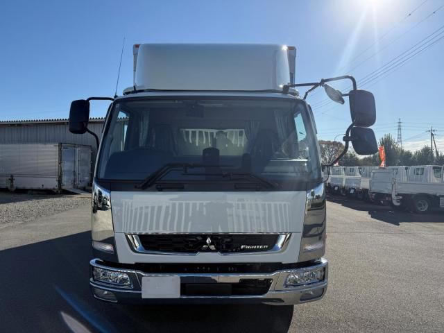 MITSUBISHI FUSOU FIGHTER 2025