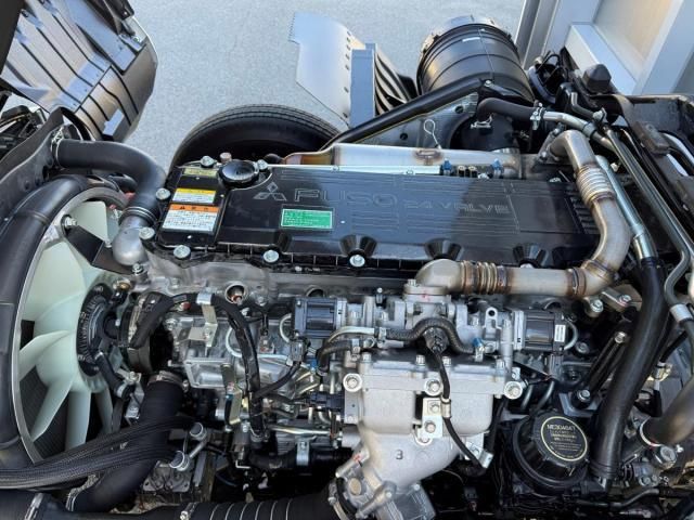 MITSUBISHI FUSOU FIGHTER 2025