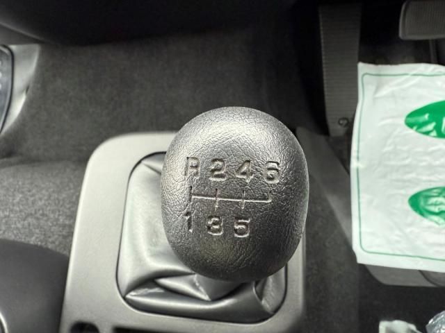 MITSUBISHI FUSOU FIGHTER 2025