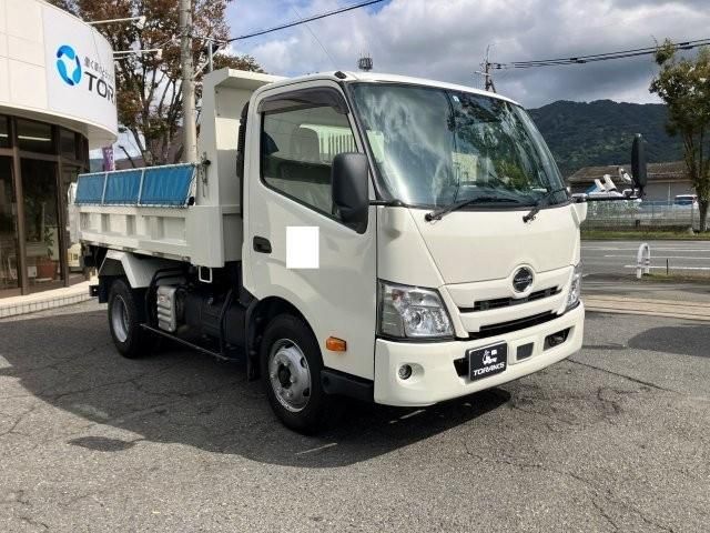 HINO DUTRO 2023