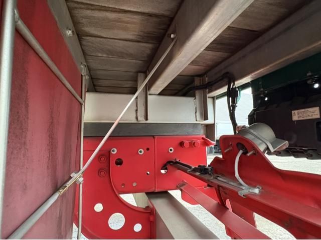 MITSUBISHI FUSOU FIGHTER 2016