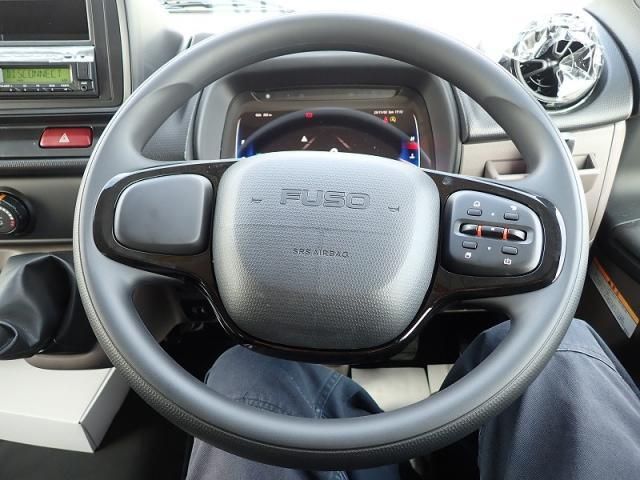 MITSUBISHI CANTER 2024