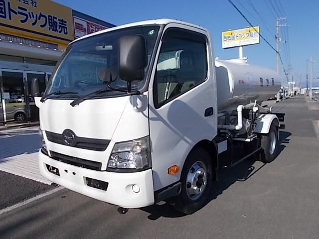 HINO DUTRO 2015