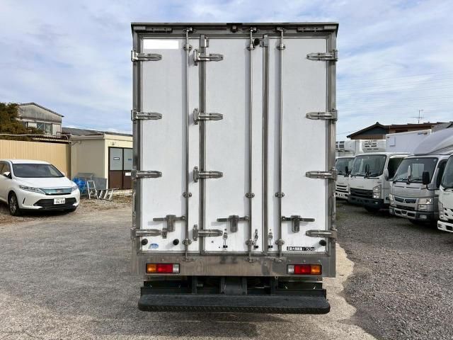 MITSUBISHI CANTER 2018