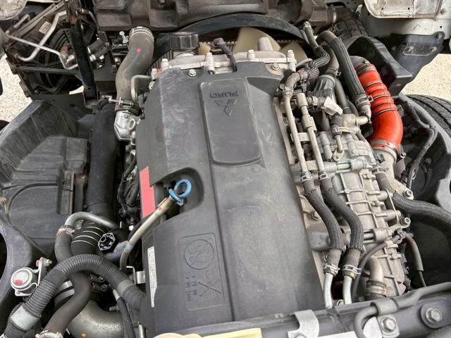 MITSUBISHI CANTER 2018