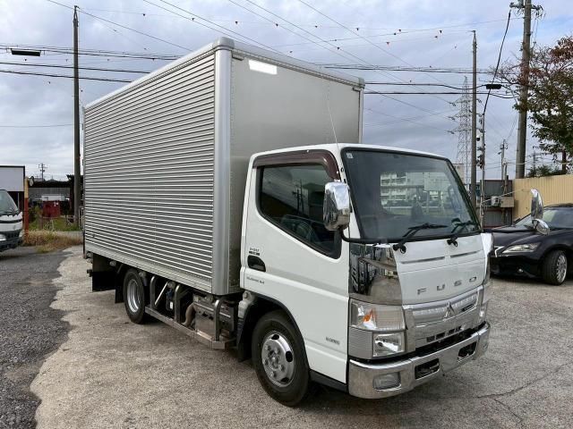 MITSUBISHI CANTER 2018